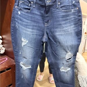 Edgely Women's Distressed Dark Blue Boyfriend Jeans - Curvy,high rise,skinny